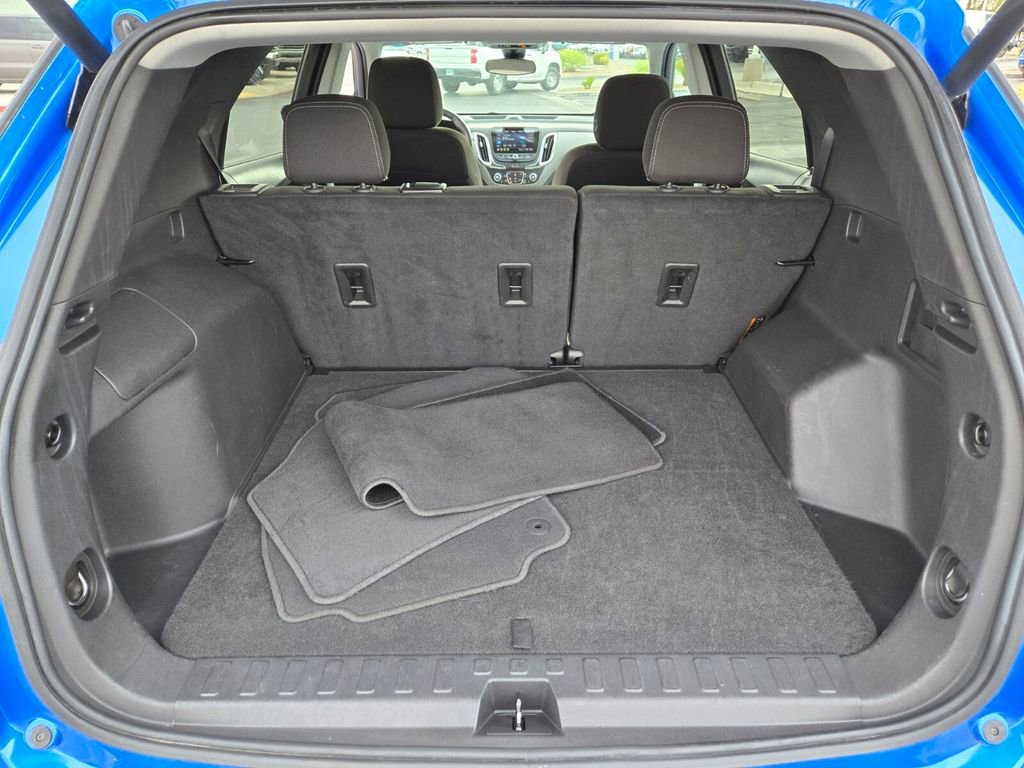 2024 Chevrolet Equinox LT photo 13