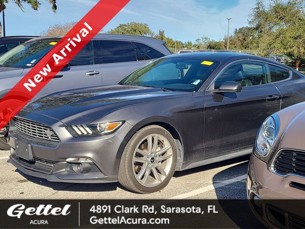 2016 Ford Mustang EcoBoost's photo