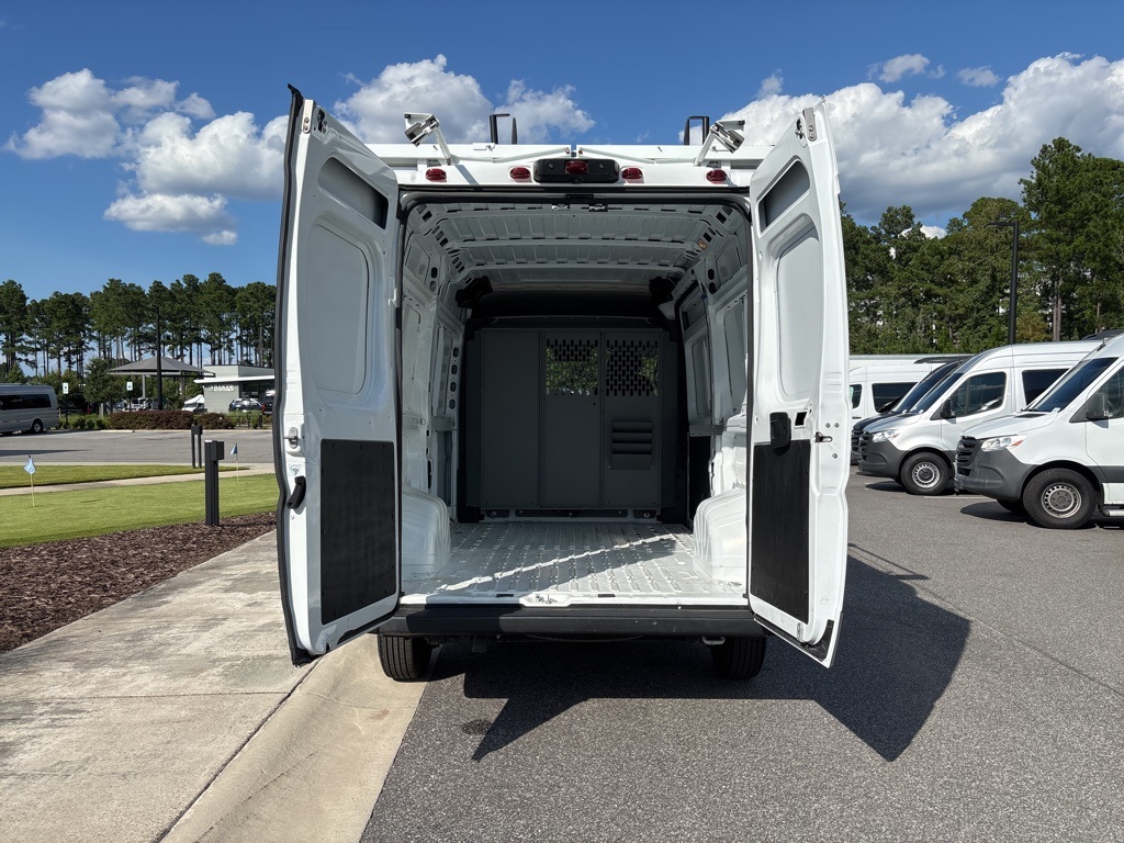 2023 Ram ProMaster 2500 photo 9