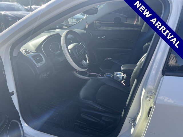 2021 Jeep Compass Latitude photo 4