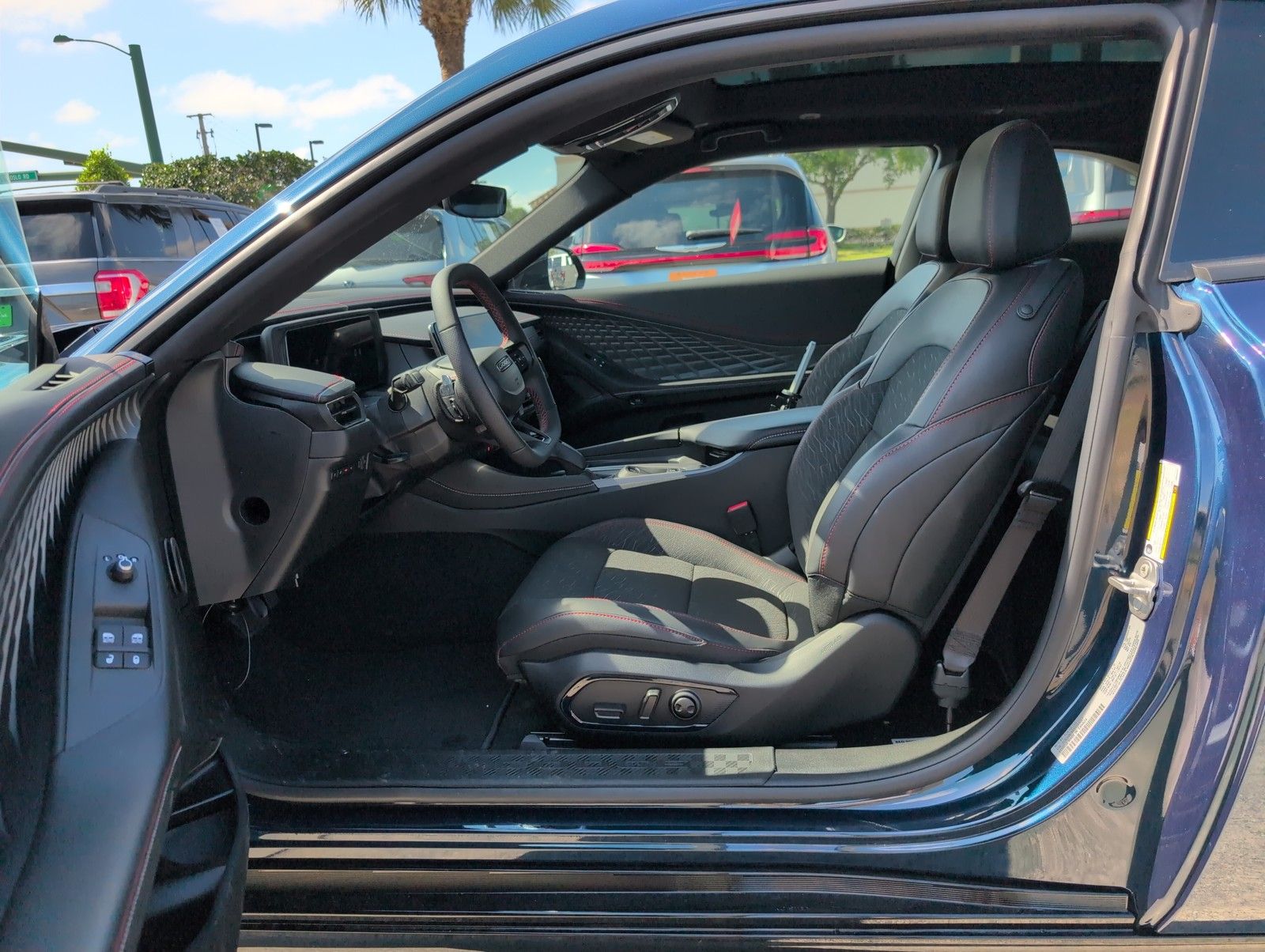 2025 Dodge Charger R/T photo 24