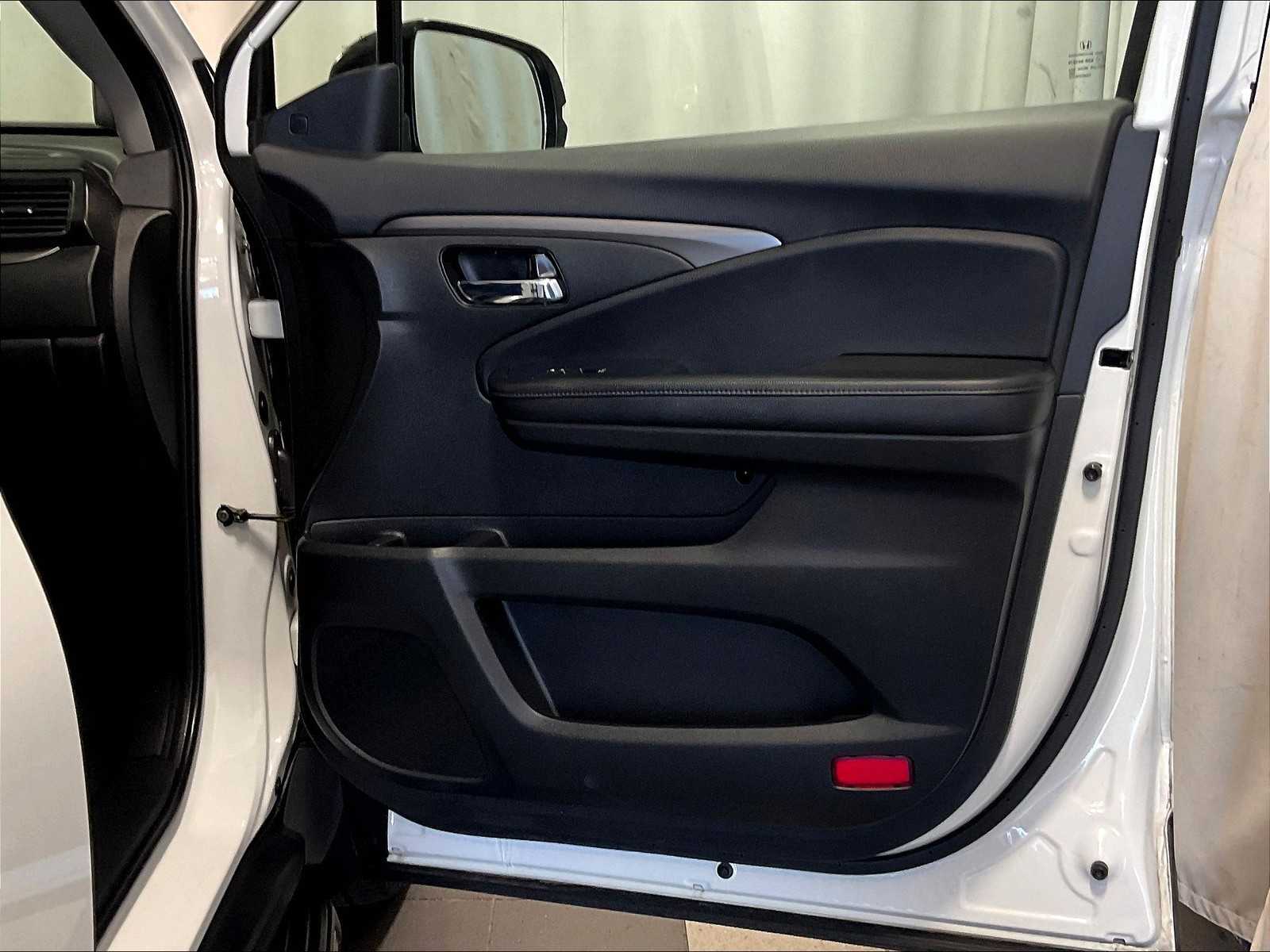 2022 Honda Pilot Special Edition photo 11