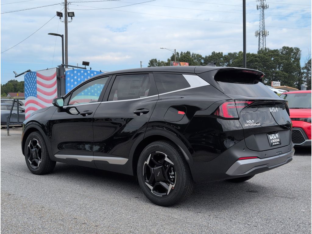 2026 Kia Sportage EX photo 2