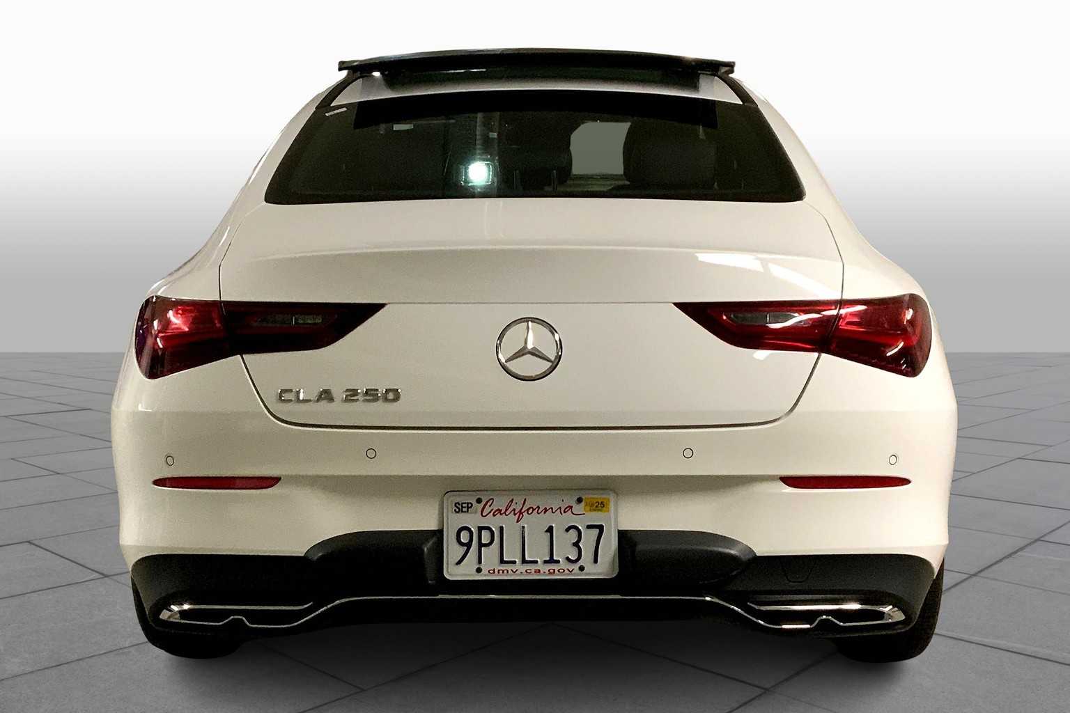 2025 Mercedes Benz CLA 250 photo 4