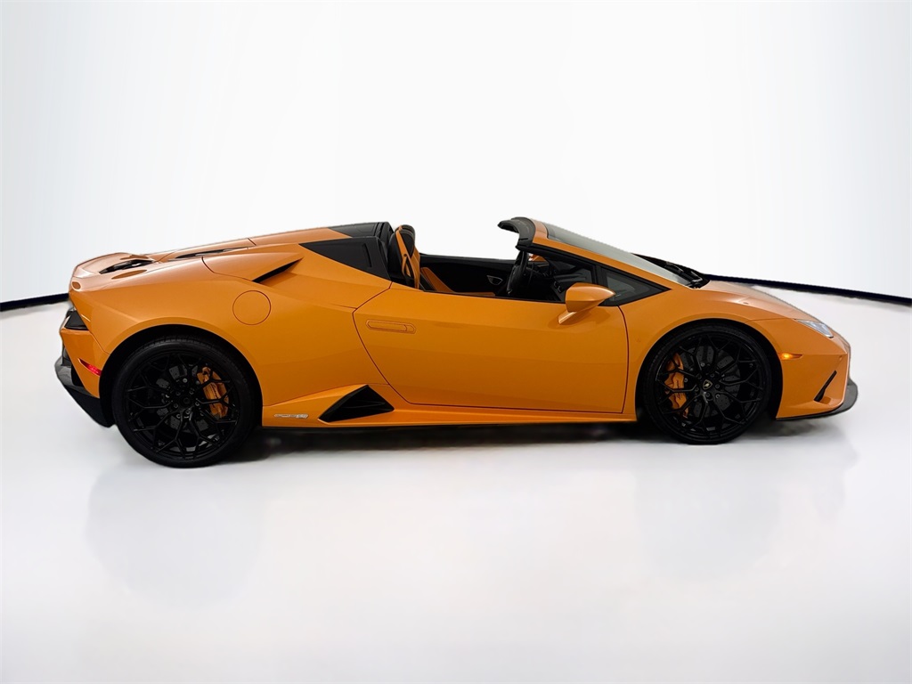 2020 Lamborghini Huracan Evo Spyder photo 4