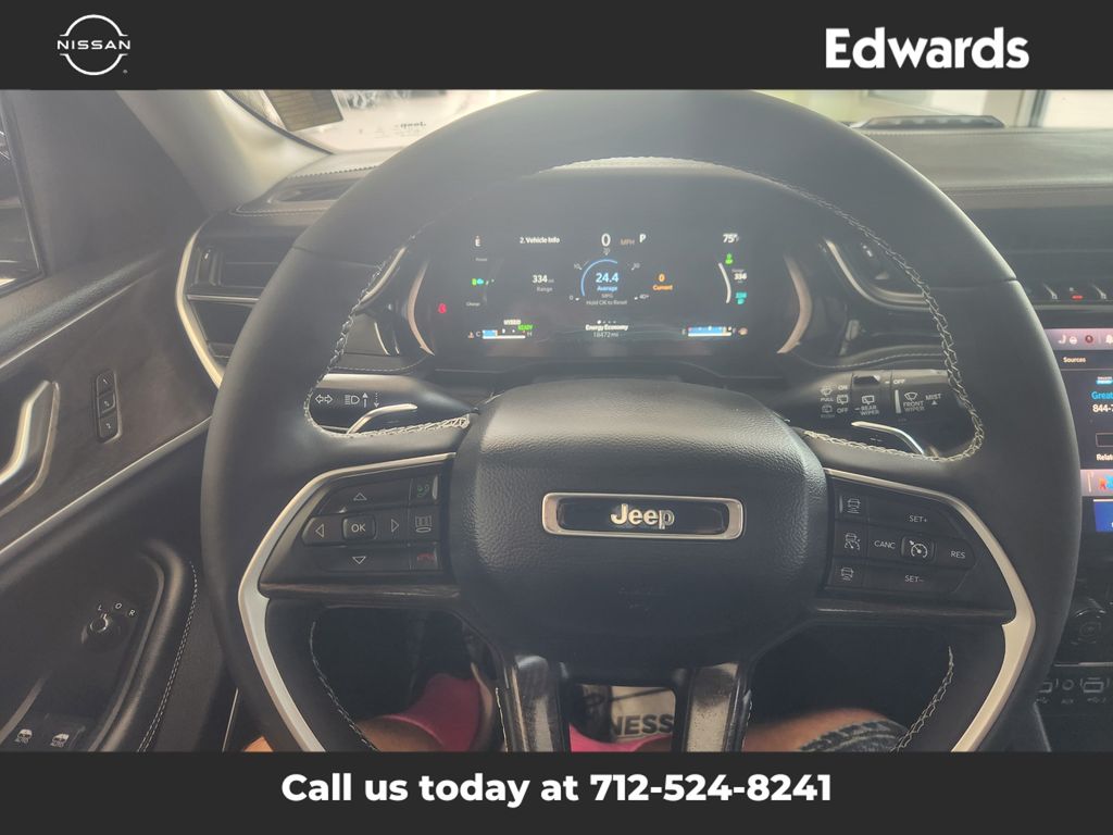 2023 Jeep Cherokee 4xe photo 22