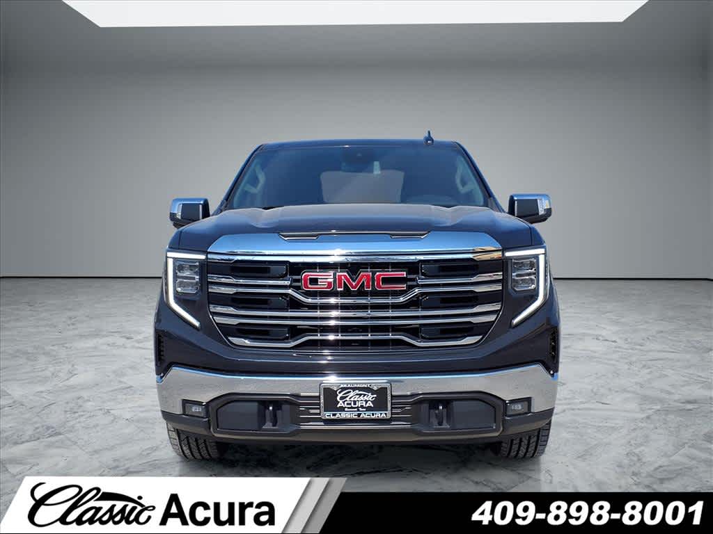 2022 Gmc Sierra 1500 SLT photo 3