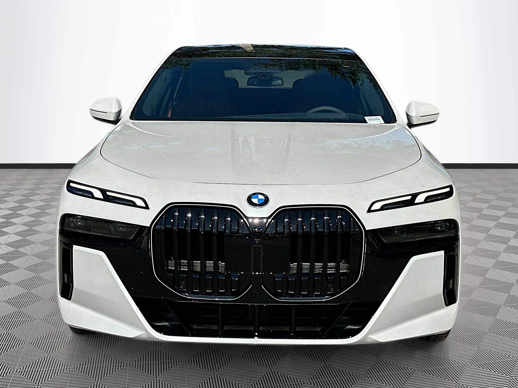 2025 Bmw 760i xDrive photo 2