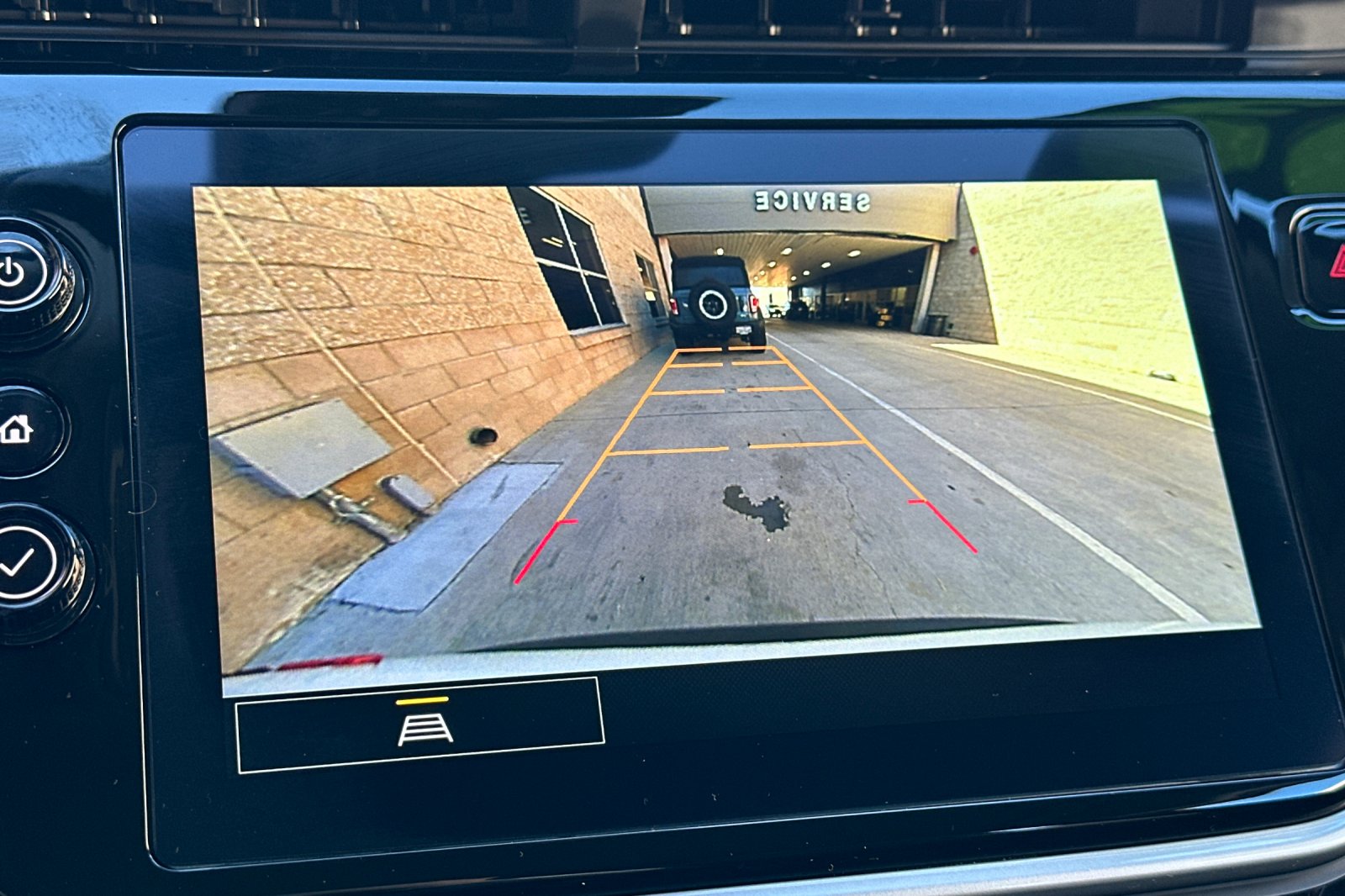 2023 Chevrolet Bolt EUV photo 18