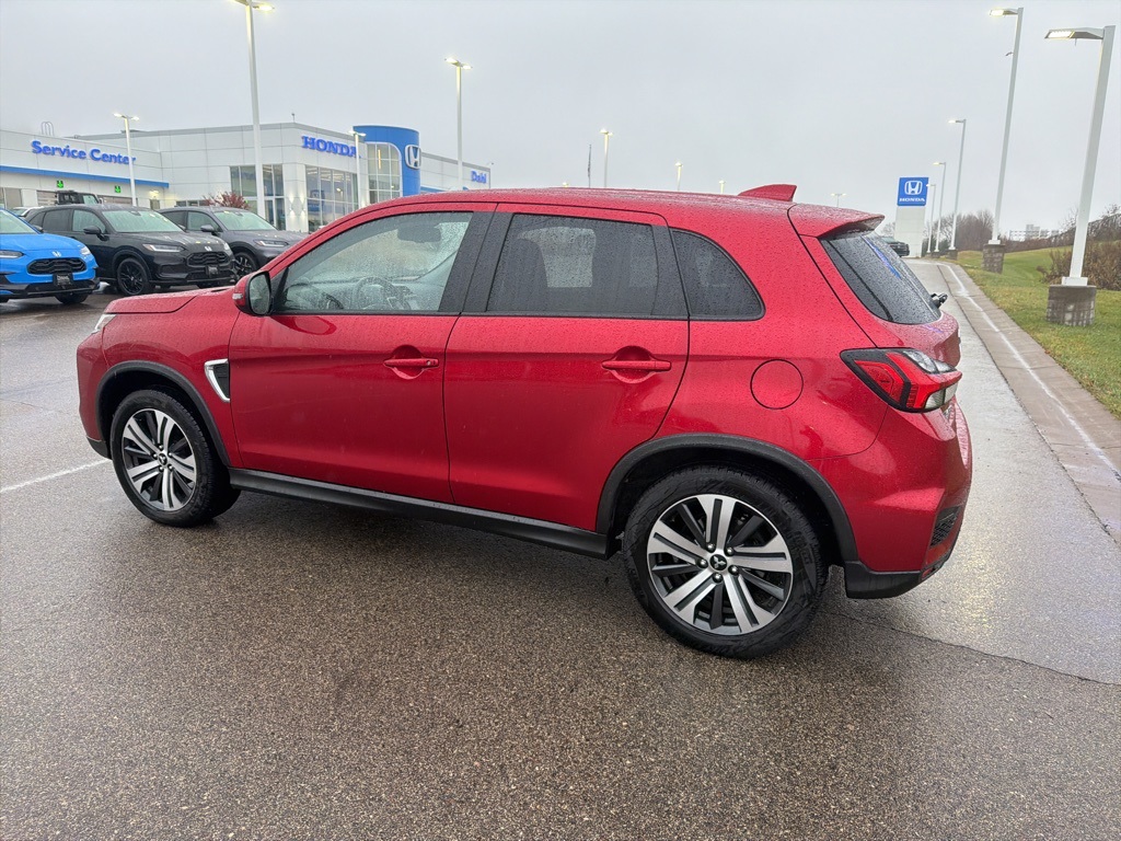 2020 Mitsubishi Outlander Sport SP photo 4