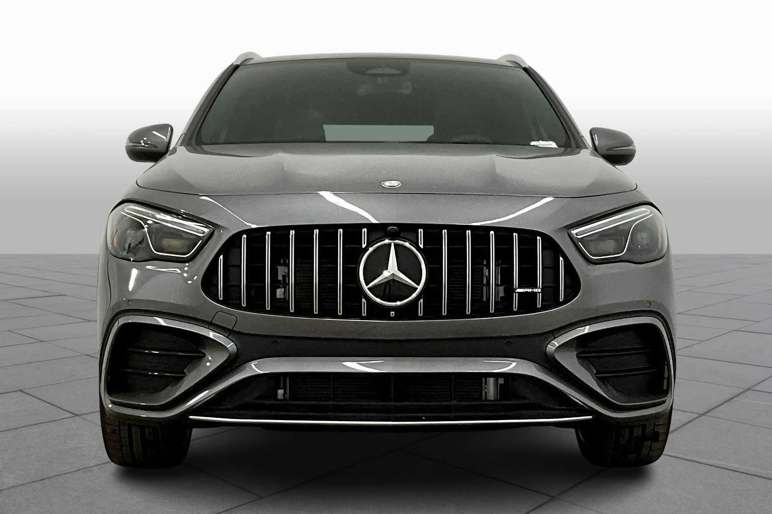 2025 Mercedes Benz GLA AMG 35 4MATIC photo 2