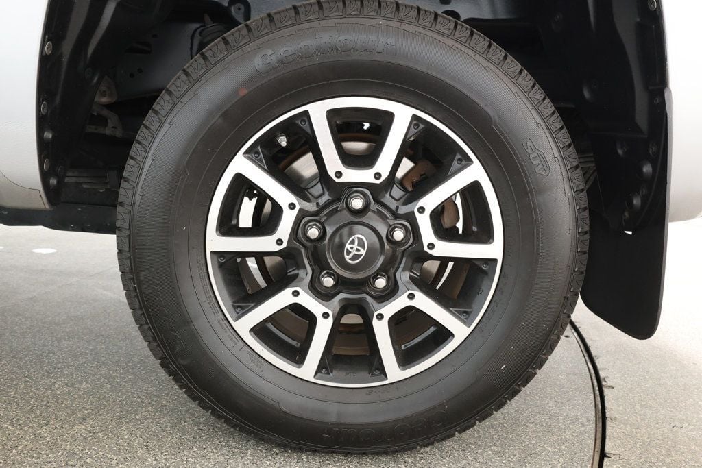 2017 Toyota Tundra Limited Double Cab TRD photo 7