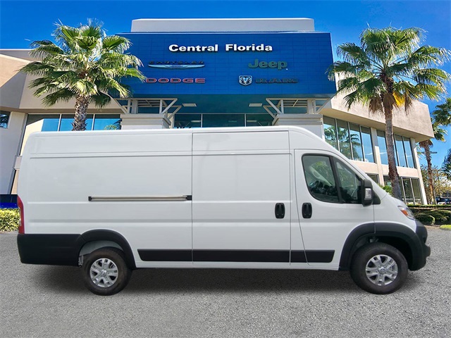 2025 Ram ProMaster 3500 photo 3