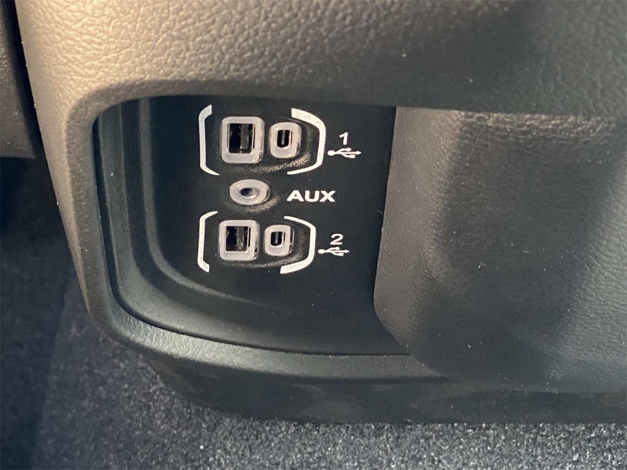 2025 Ram 1500 Tradesman photo 15