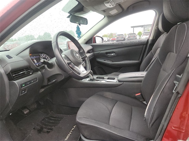 2020 Nissan Sentra SV photo 9