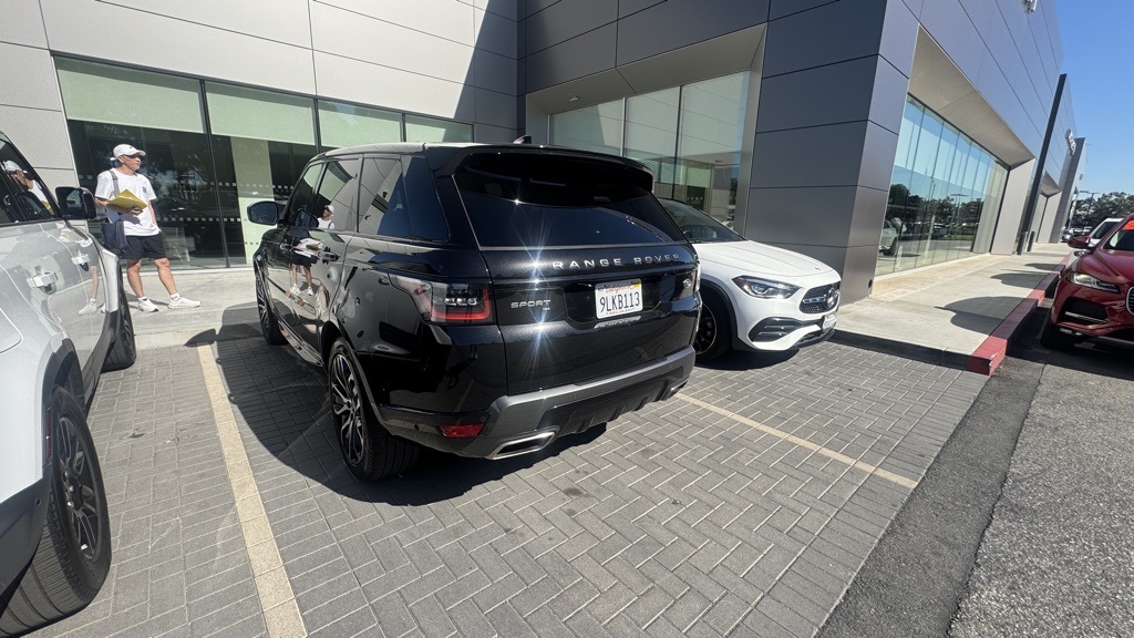 2022 Land Rover Range Rover Sport HSE Silver Edition photo 3
