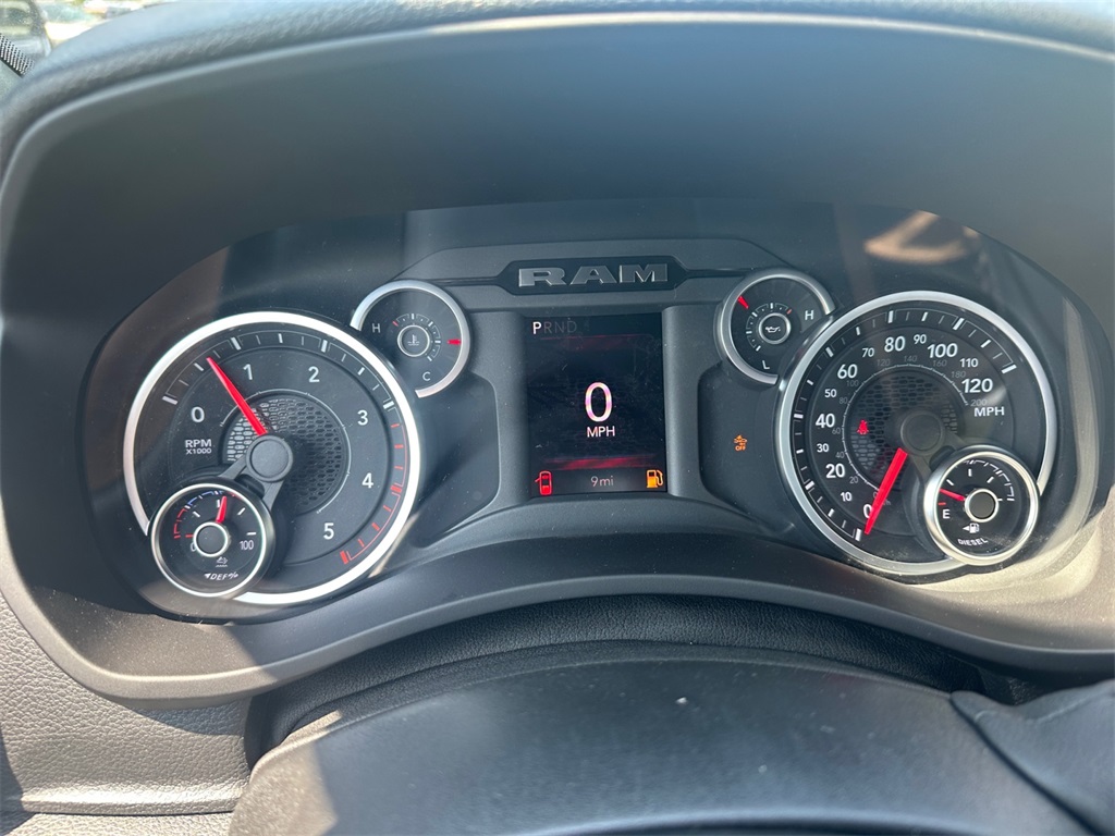2025 Ram 5500 Tradesman photo 16