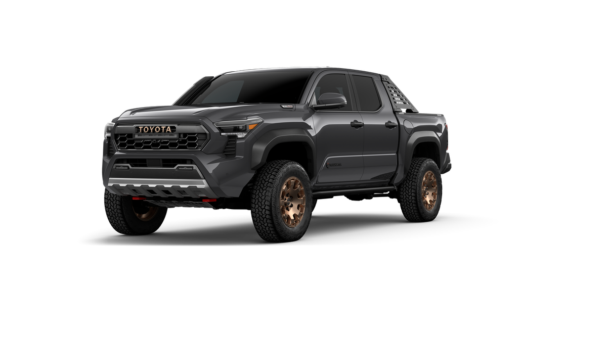 2025 Toyota Tacoma Trailhunter's photo