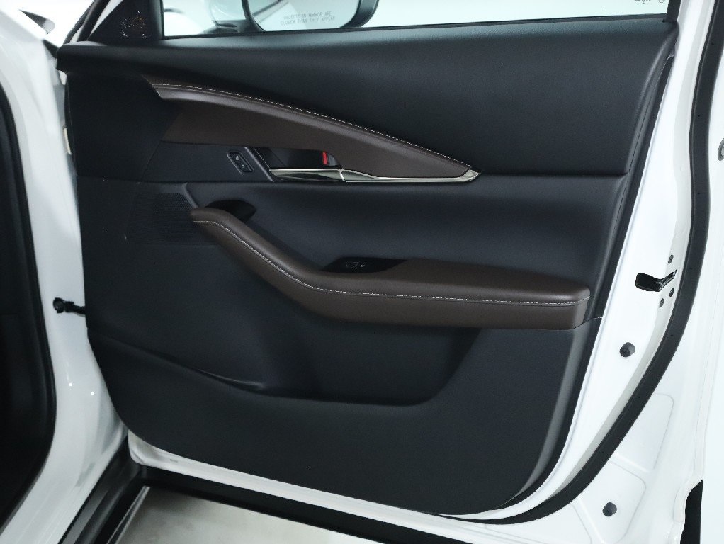 2023 Mazda CX-30 2.5 S Premium photo 32