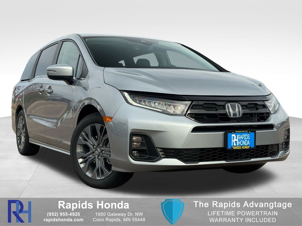 2026 Honda Odyssey Touring's photo