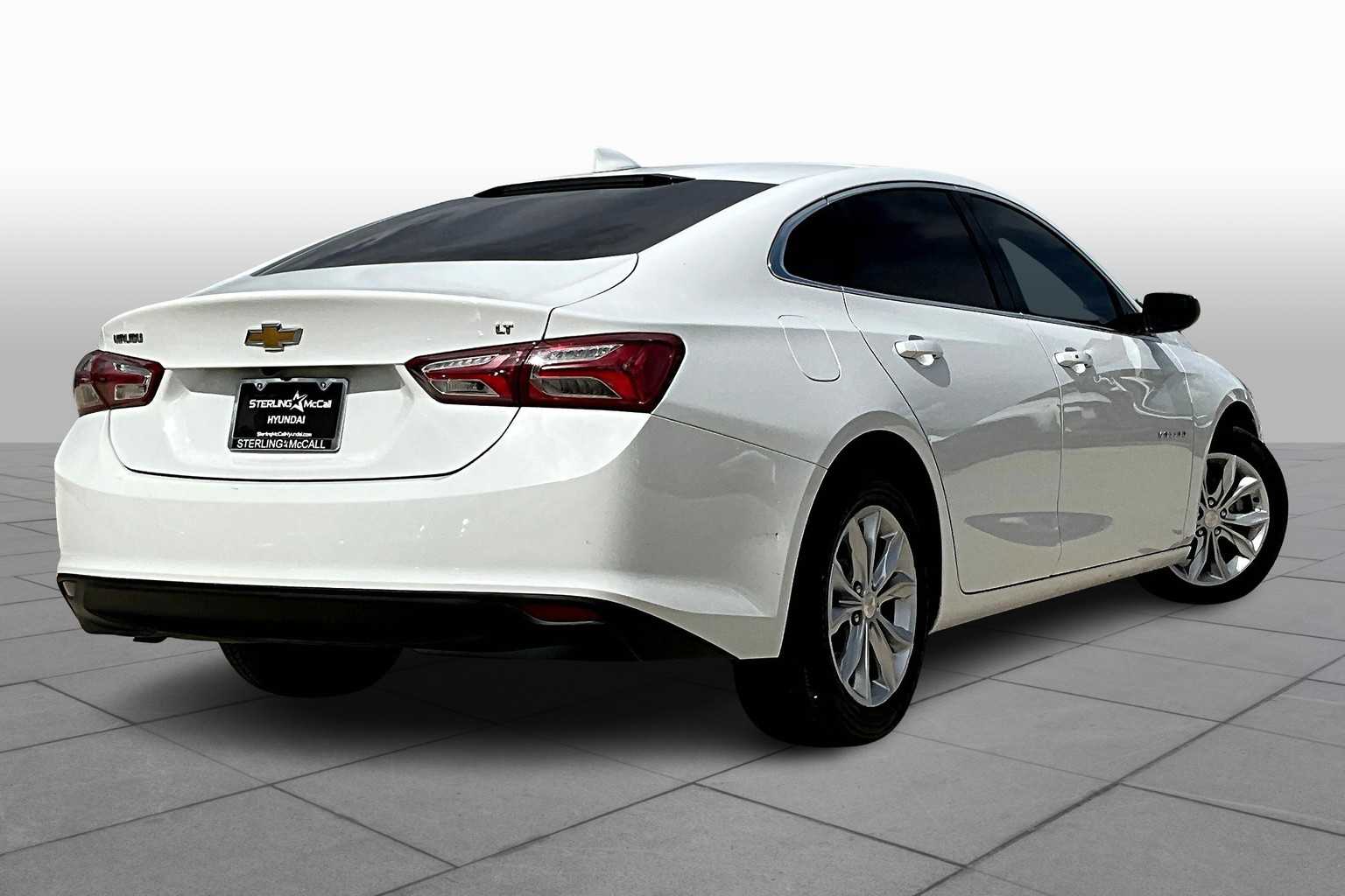 2022 Chevrolet Malibu 1LT photo 12