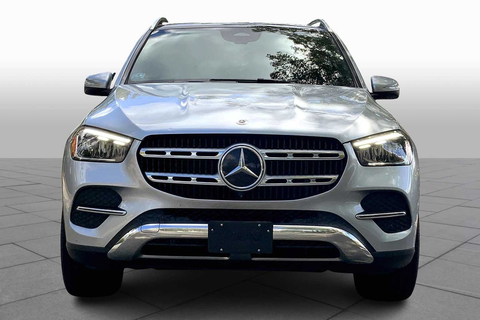 2024 Mercedes Benz GLE 350 4MATIC photo 3