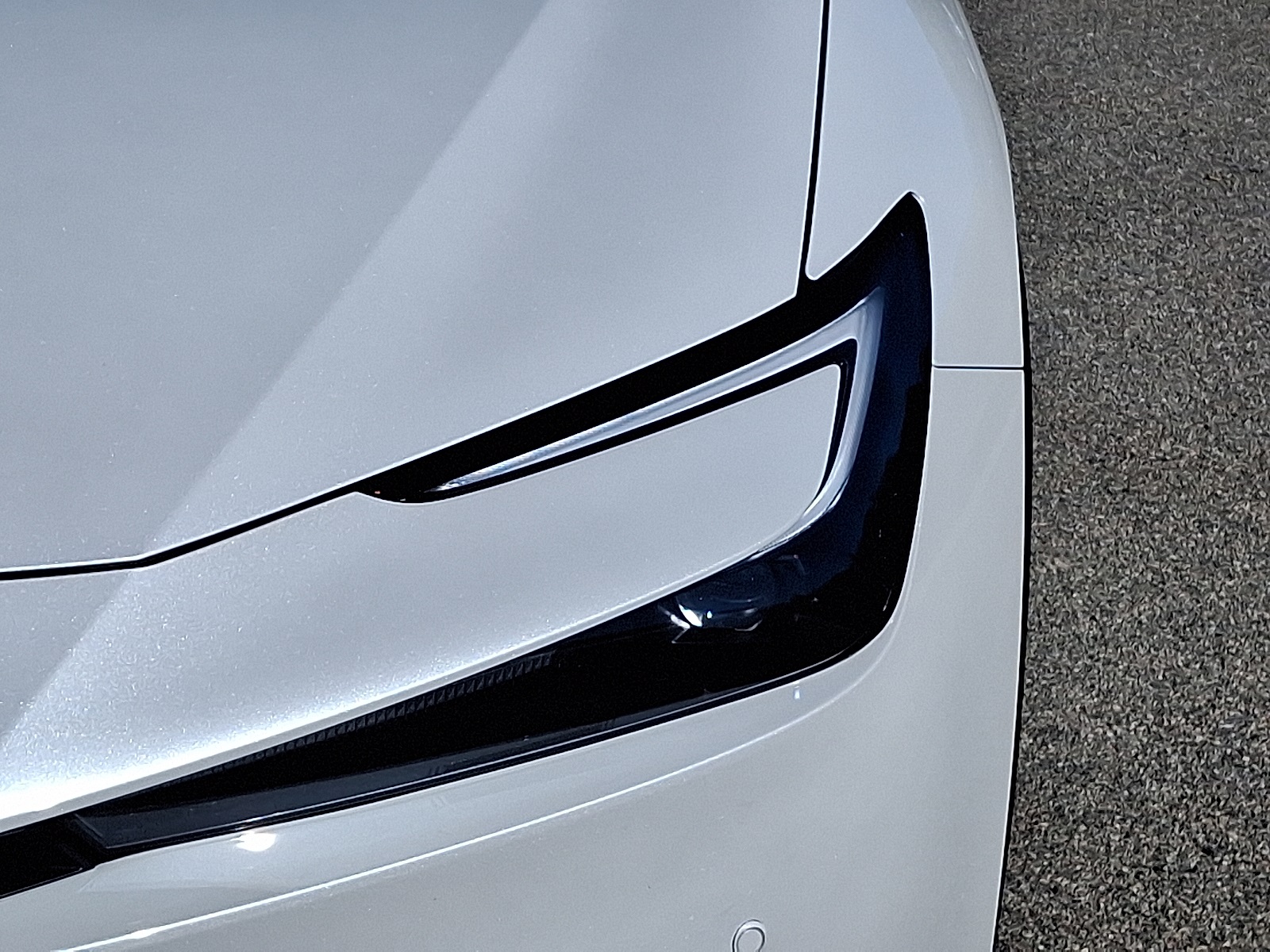 2025 Toyota Prius Nightshade Edition photo 9