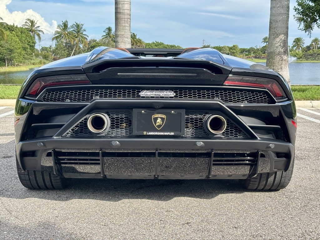 2020 Lamborghini Huracan Evo Base photo 9
