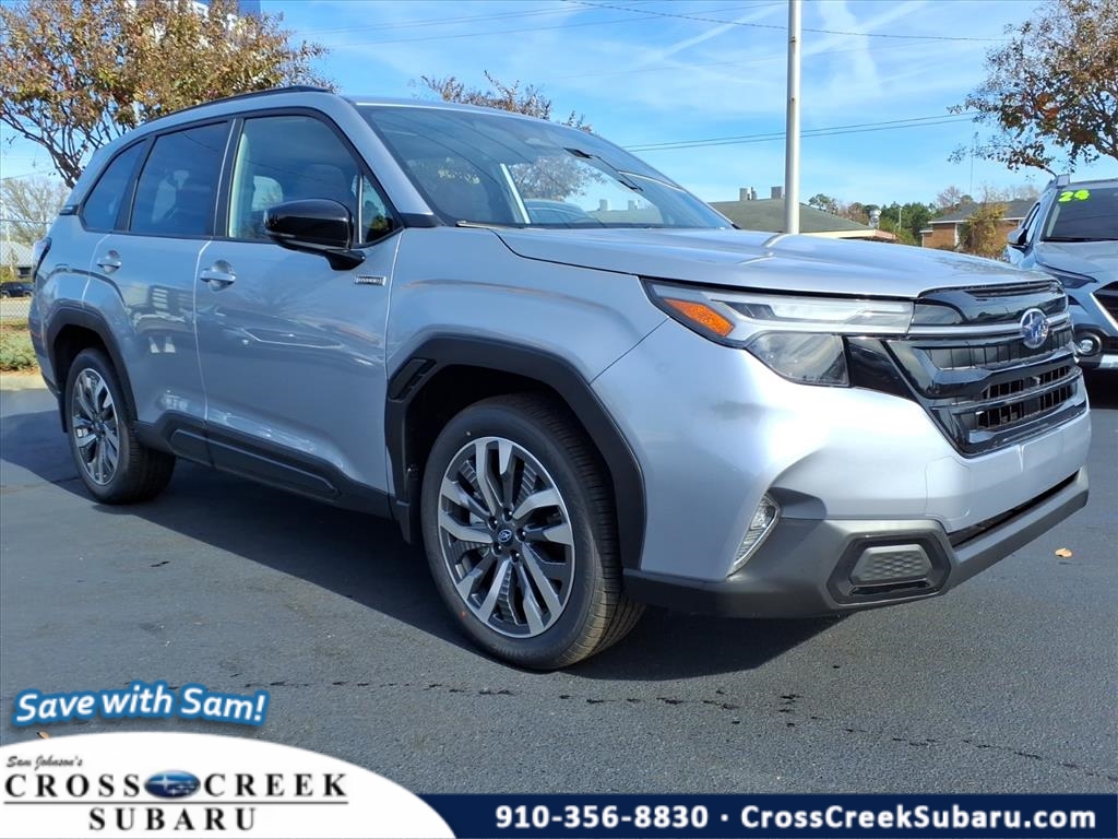 2025 Subaru Forester Touring's photo