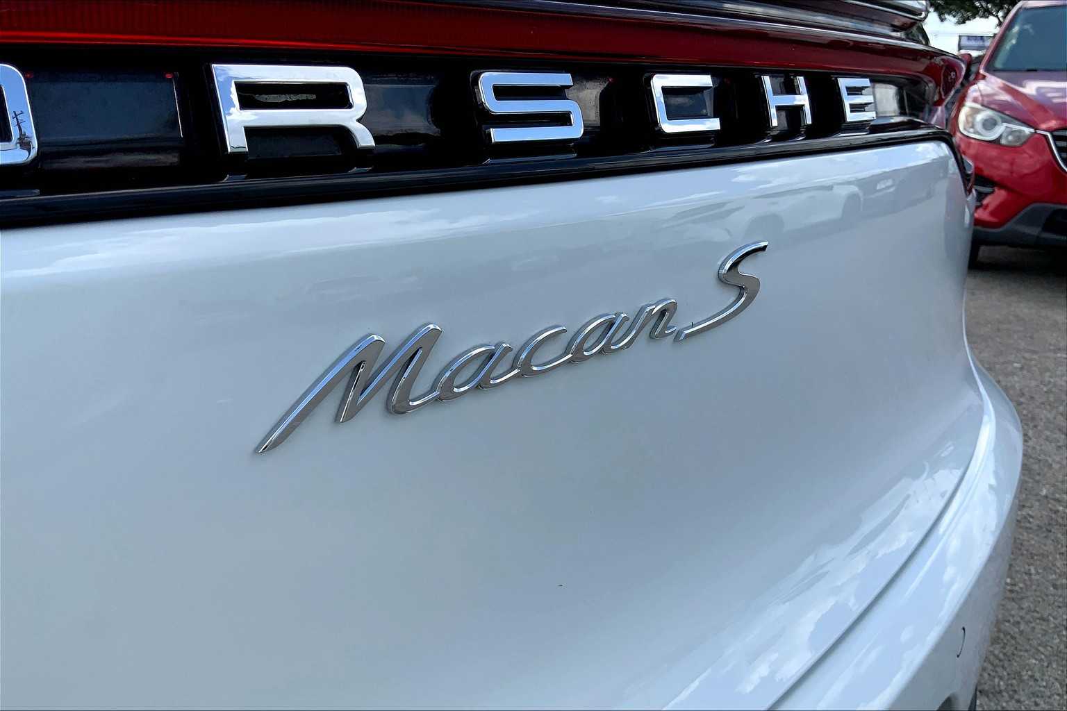 2020 Porsche Macan S photo 30