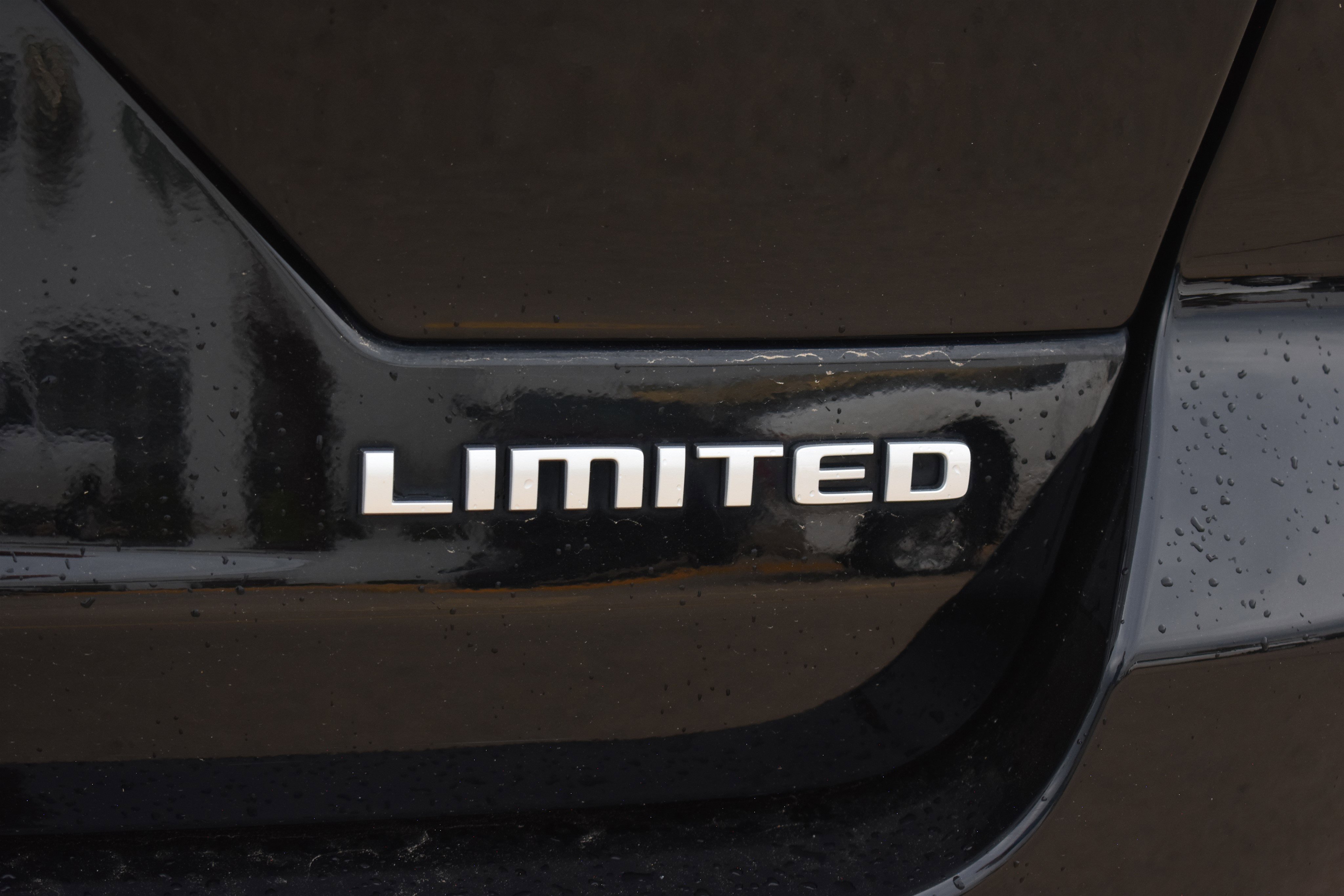 2024 Jeep Grand Cherokee Limited photo 4