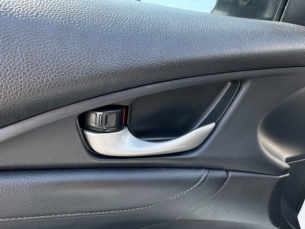 2020 Honda Civic EX-L photo 10