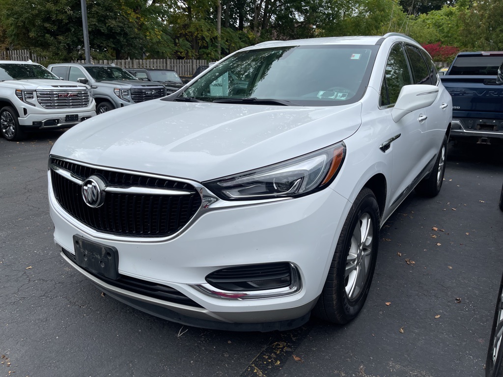 2020 Buick Enclave Essence photo 3