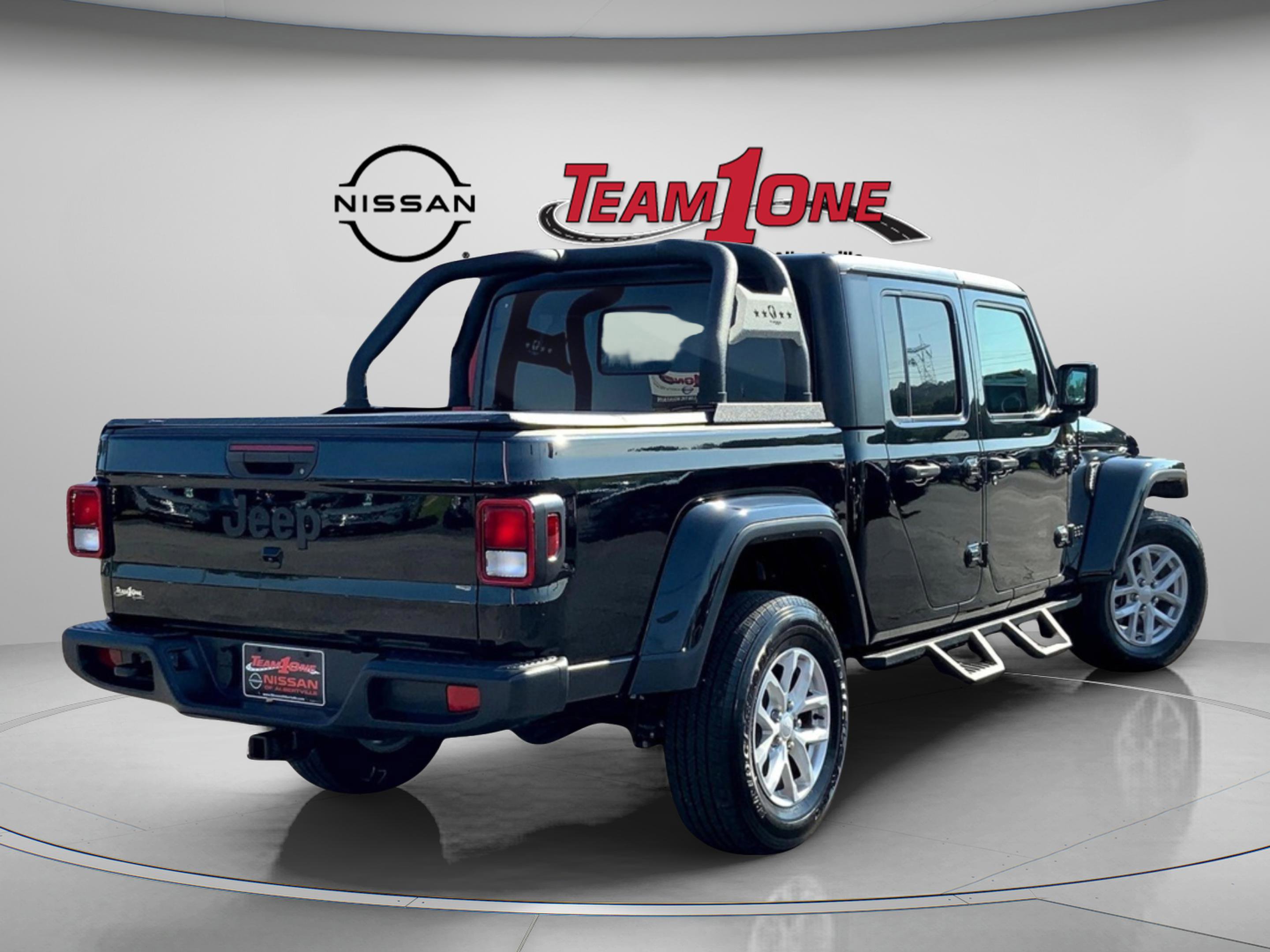 2023 Jeep Gladiator Sport photo 6