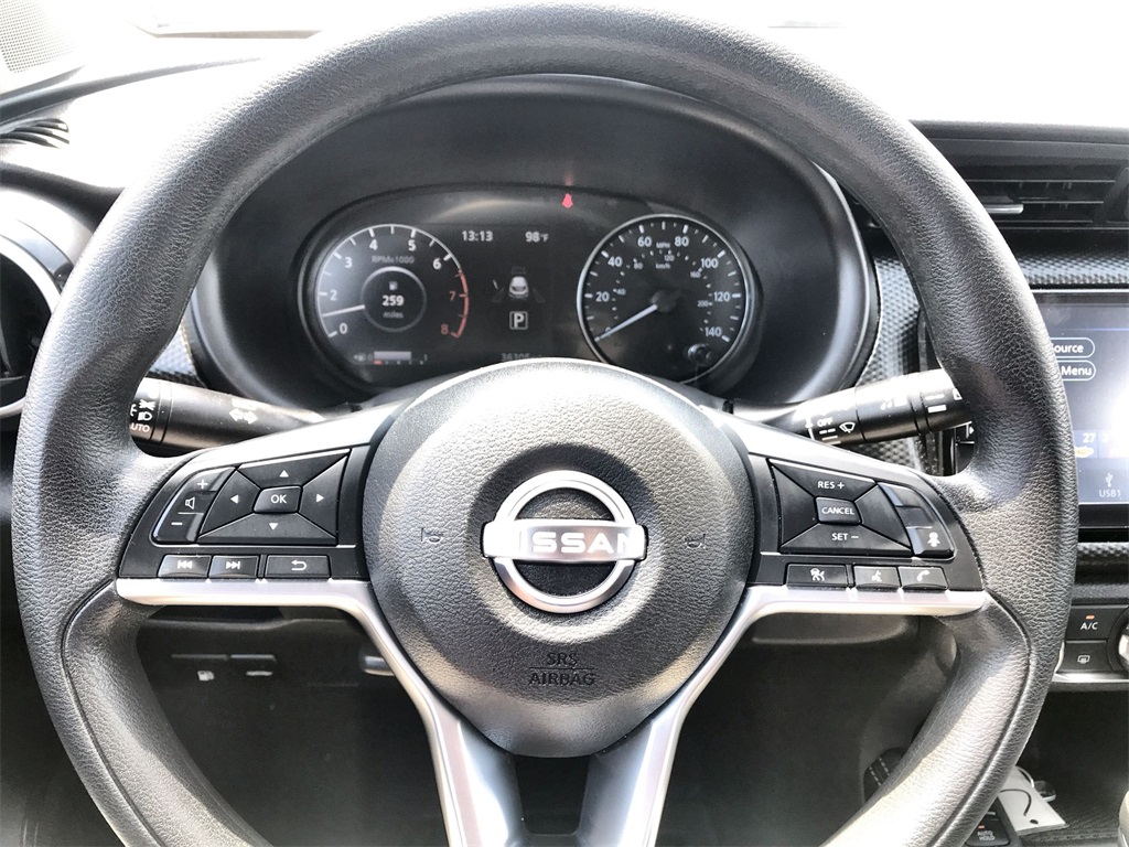 2024 Nissan Kicks SV photo 12