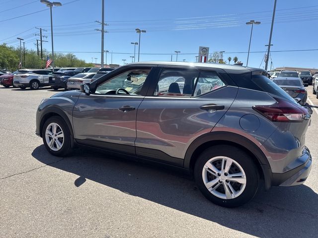 2024 Nissan Kicks S photo 11