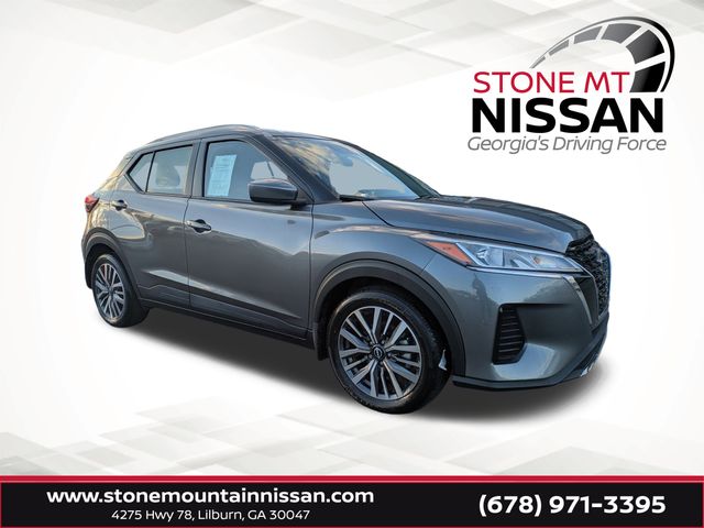 2023 Nissan Kicks SV's photo