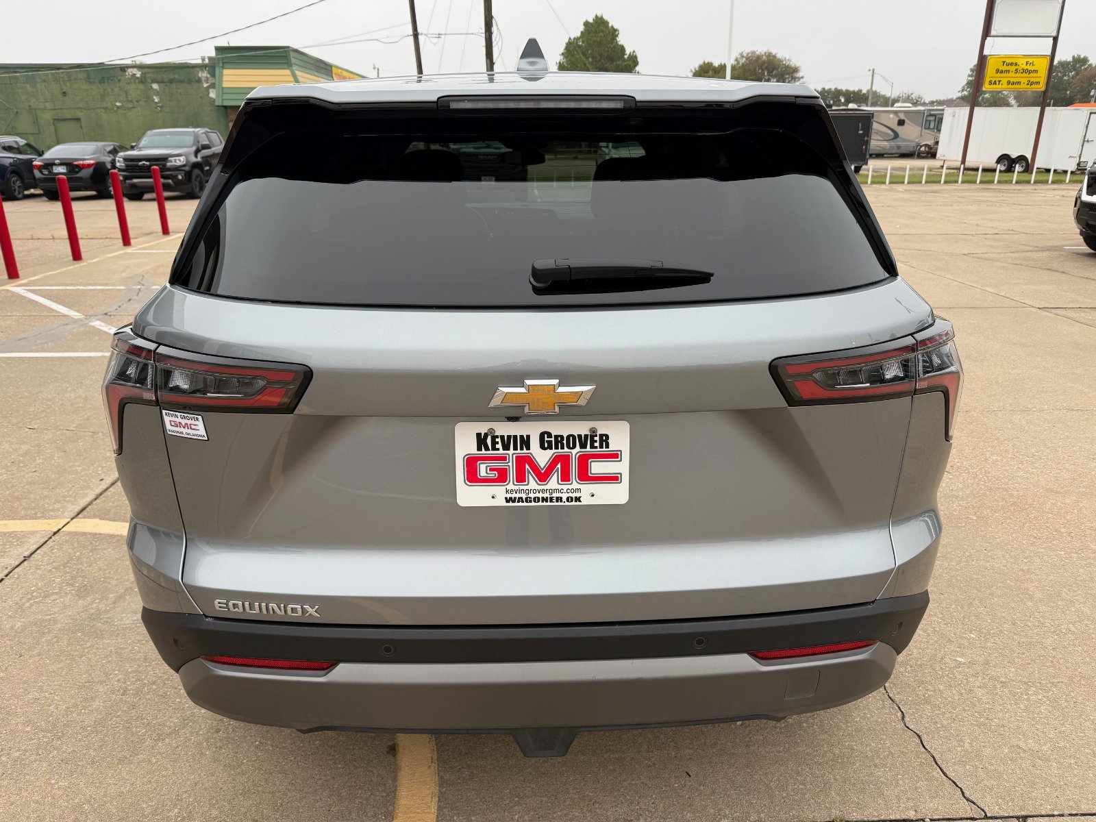 2025 Chevrolet Equinox LT photo 4