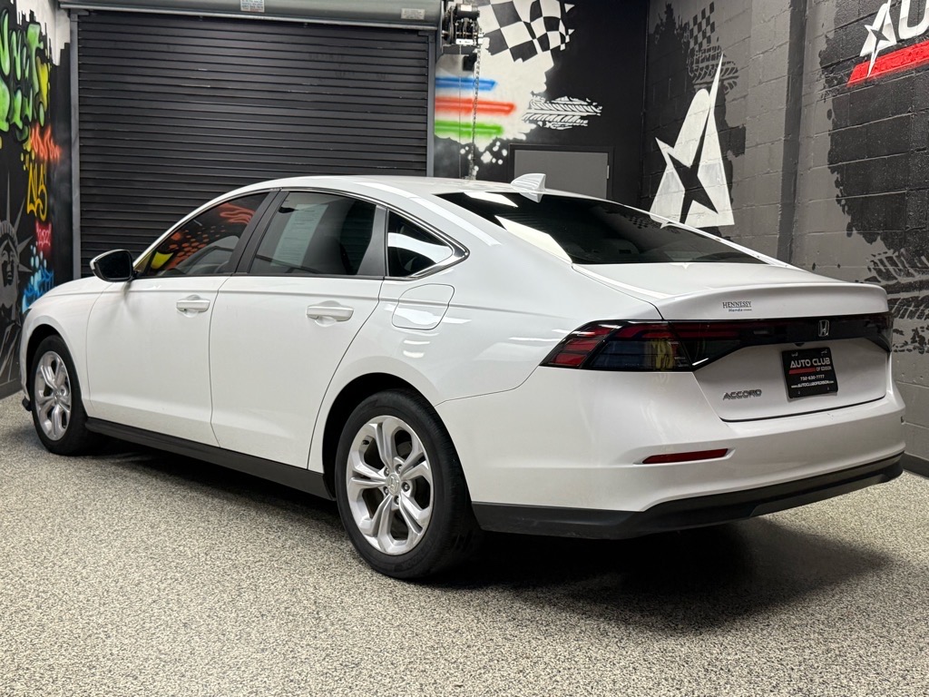 2024 Honda Accord LX photo 4