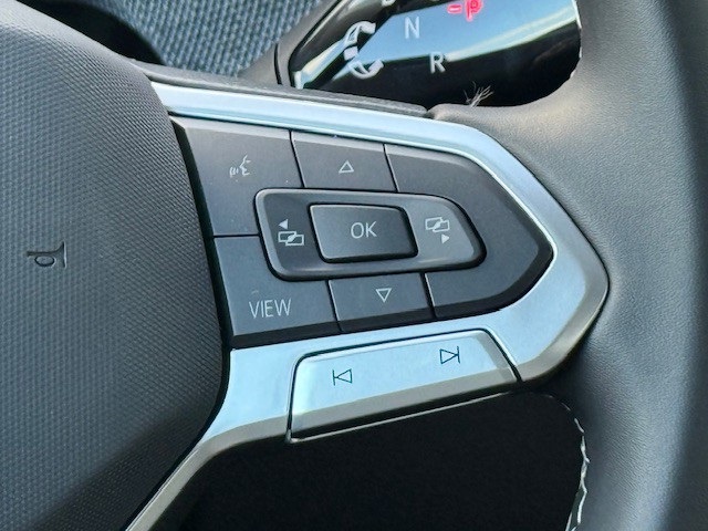 2025 Volkswagen Tiguan S photo 25