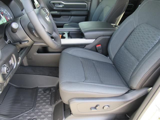 2025 Ram 1500 Big Horn Lone Star photo 16