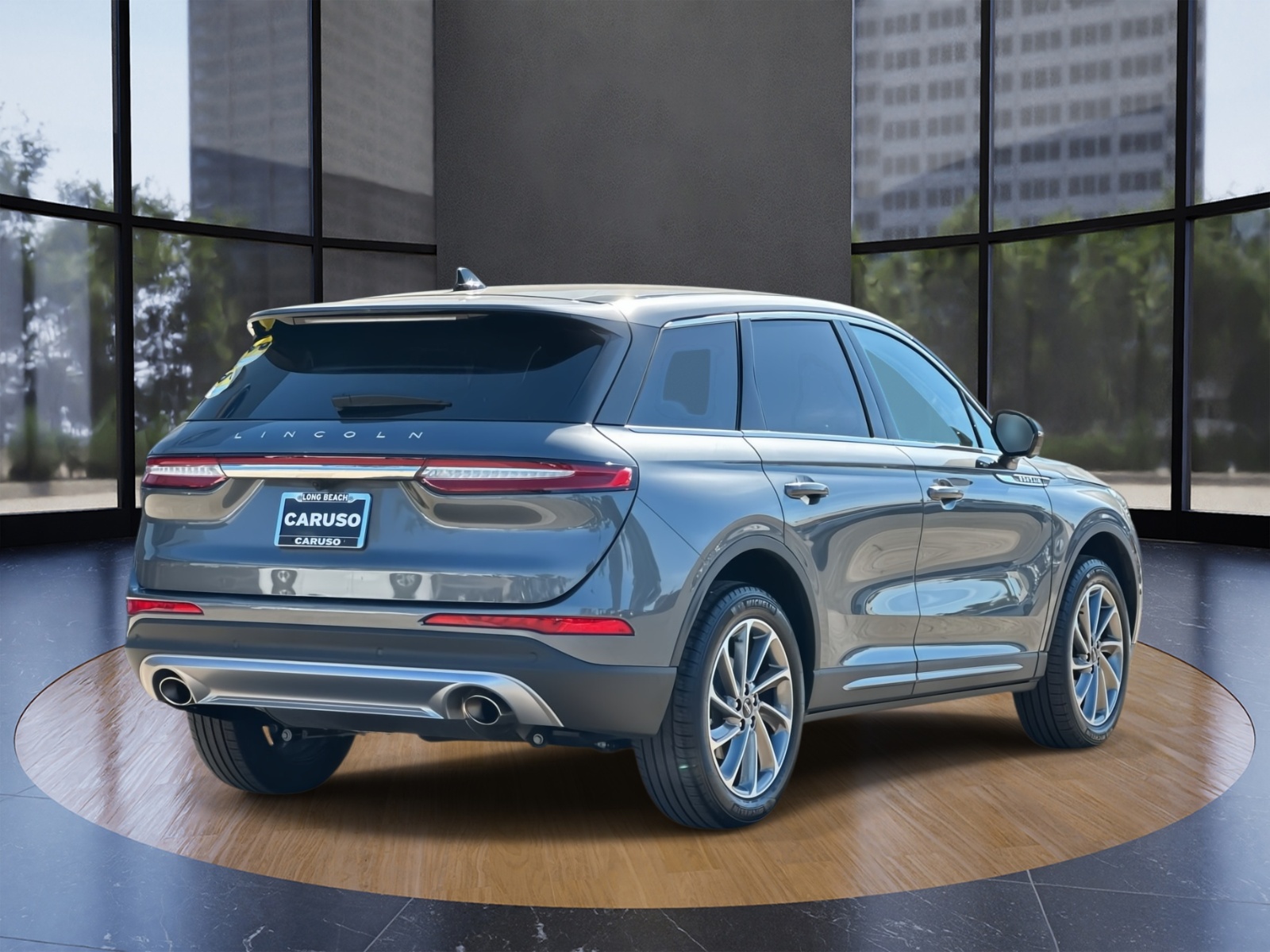 2024 Lincoln Corsair Premiere photo 3