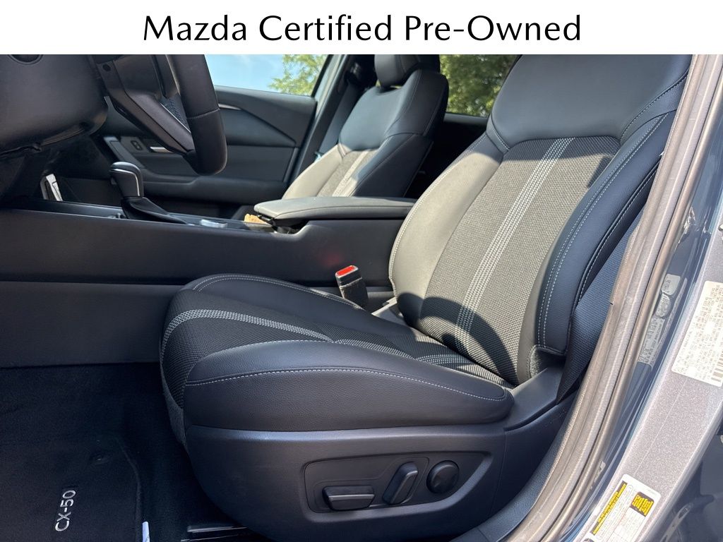 2025 Mazda CX-50 Preferred photo 16