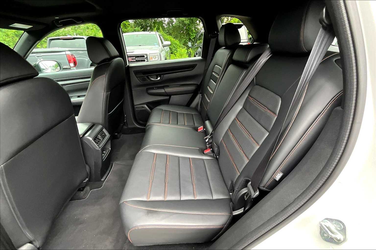 2025 Honda CR-V Hybrid Sport-L photo 19