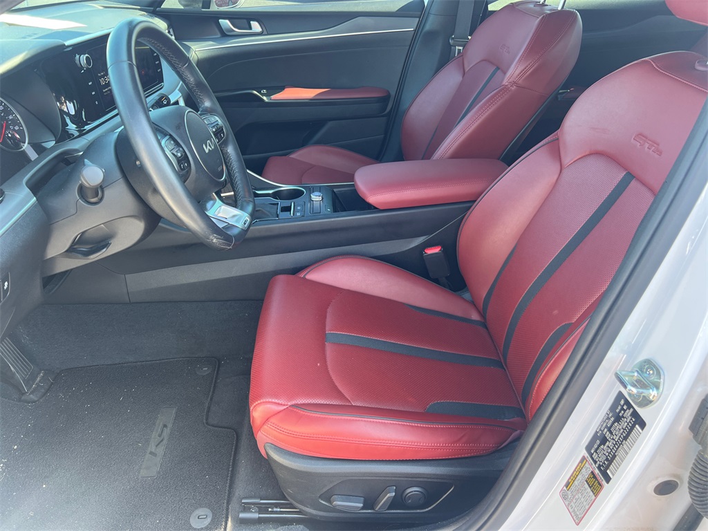 2023 Kia K5 GT-Line photo 8