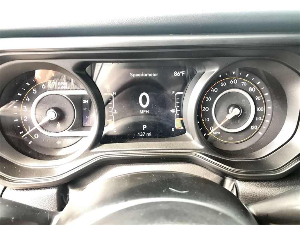 2025 Jeep Gladiator Mojave photo 15
