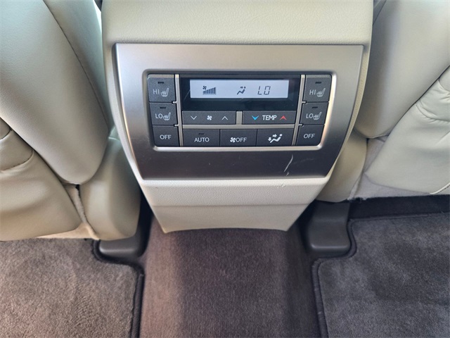 2017 Lexus GX 460 photo 9