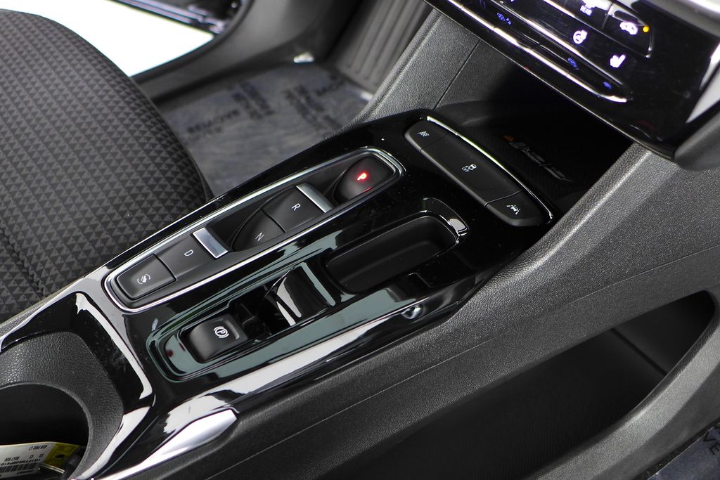 2023 Chevrolet Bolt EUV photo 12