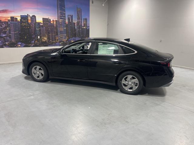 2026 Hyundai Sonata SE photo 4