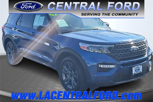 2022 Ford Explorer XLT's photo